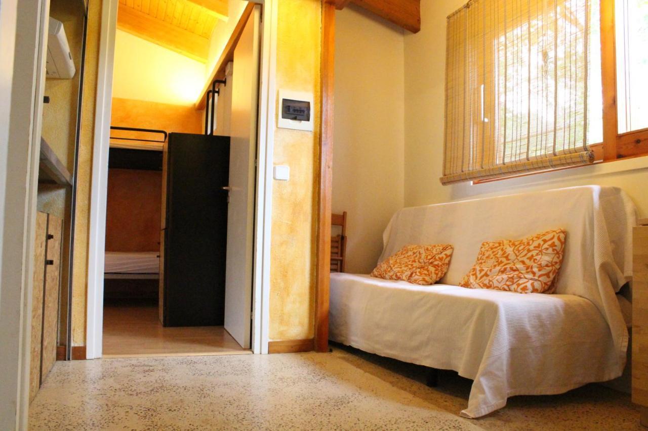 Mas Pages Hostel Sant Esteve De Guialbes Luaran gambar